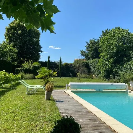 Gite Des Fleurs Cozes Exterior photo